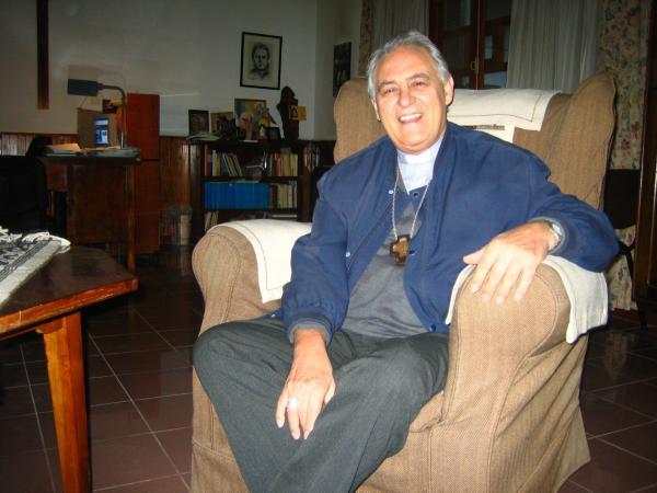 Mons. Melani sigue recuperándose en Perú y dio negativo a Covid-19 Mons. Melani sigue recuperándose en Perú y dio negativo a Covid-19