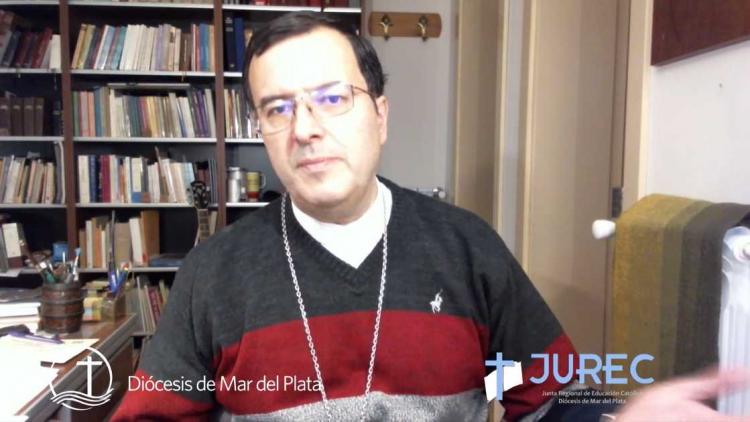 Mons. Mestre a educadores: "Pidamos al Señor que nos enseñe sus senderos" Mons. Mestre a educadores: "Pidamos al Señor que nos enseñe sus senderos"