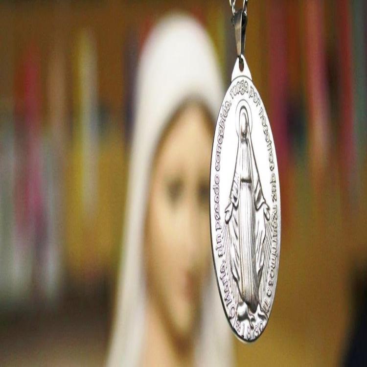 Mons. Mestre animó a imitar la vocación de María