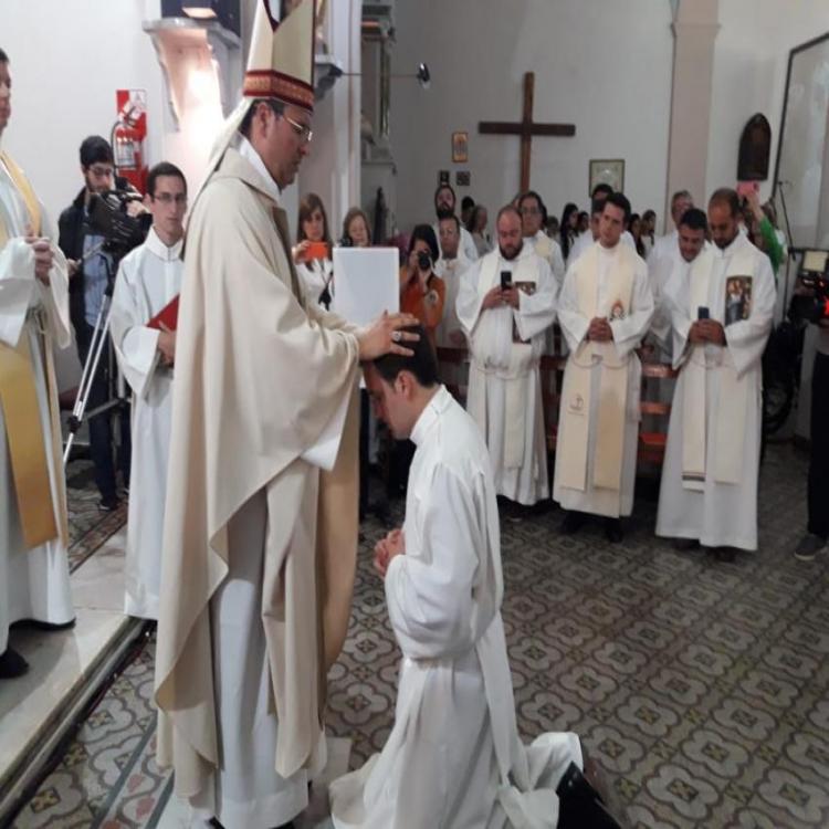 Mons. Mestre ordenó un nuevo diácono camino al sacerdocio