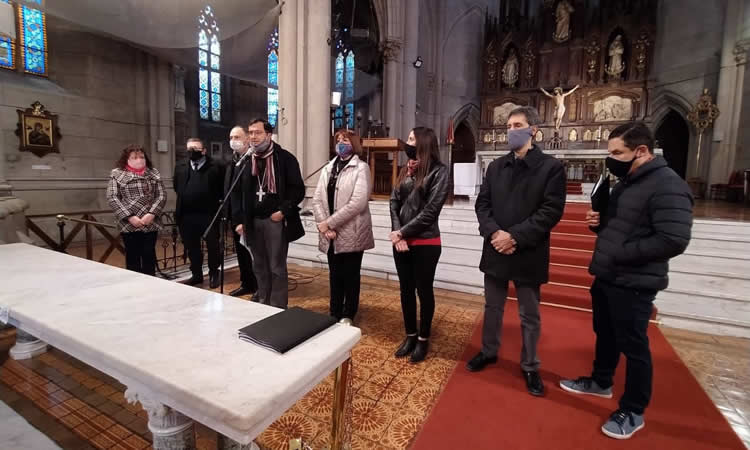 Mons. Mestre presentó las disposiciones para prevenir abusos y violencia en la diócesis Mons. Mestre presentó las disposiciones para prevenir abusos y violencia en la diócesis