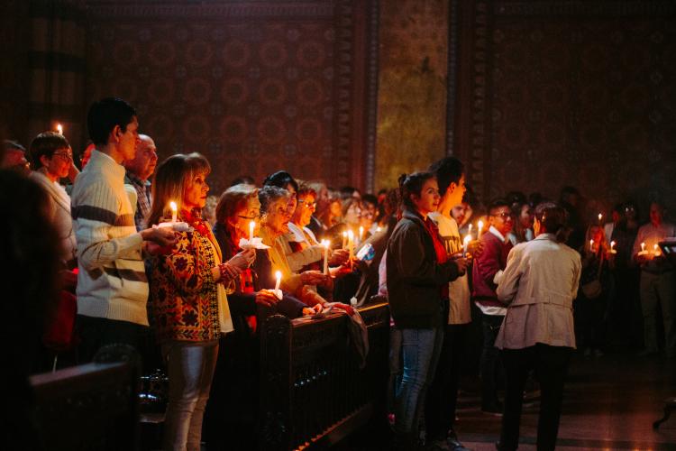 Mons. Mestre: Revalorizar la oración comunitaria