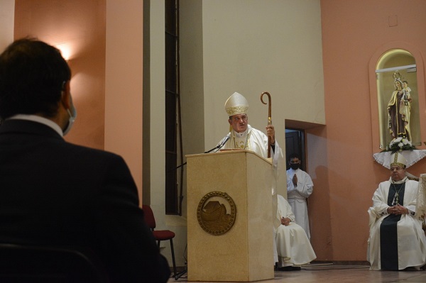Mons. Nicolás Baisi tomó posesión de la diócesis de Puerto Iguazú