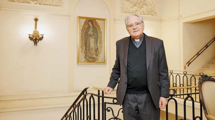 Mons. Ojea: "Proponer el aborto en este contexto es una locura" Mons. Ojea: "Proponer el aborto en este contexto es una locura"