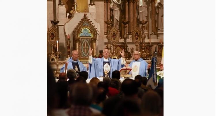 Mons. Olivera: "Por la gracia de Dios, con su ayuda, seamos santos" Mons. Olivera: "Por la gracia de Dios, con su ayuda, seamos santos"