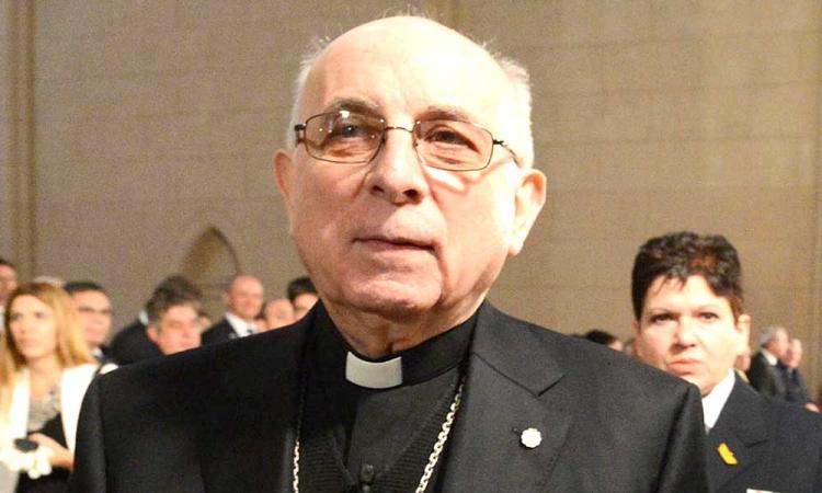 Mons. Radrizzani fue hisopado por posible Covid-19 Mons. Radrizzani fue hisopado por posible Covid-19
