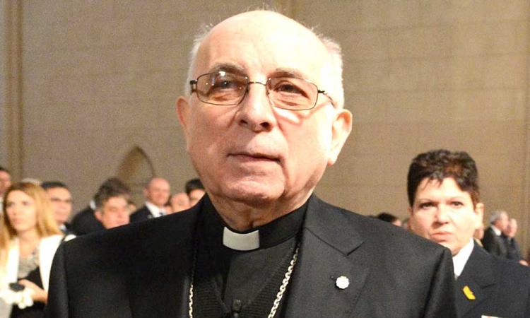 Mons. Radrizzani fue hisopado por posible Covid-19