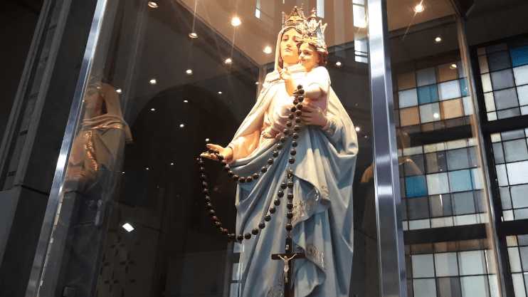 Mons. Santiago: "María del Rosario nos regaló la mejor medicina preventiva"