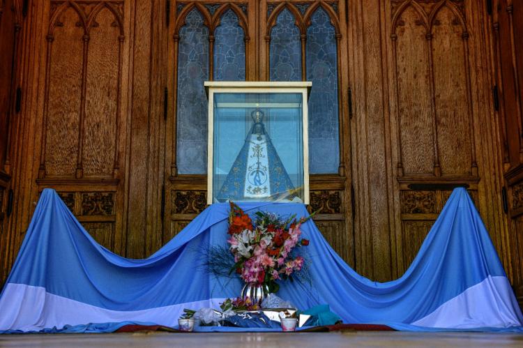 Mons. Scheinig en Luján: "La Virgen es el sí total a Dios" Mons. Scheinig en Luján: "La Virgen es el sí total a Dios"