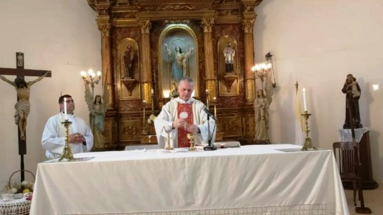 Mons. Torrado Mosconi presidió las patronales de French Mons. Torrado Mosconi presidió las patronales de French