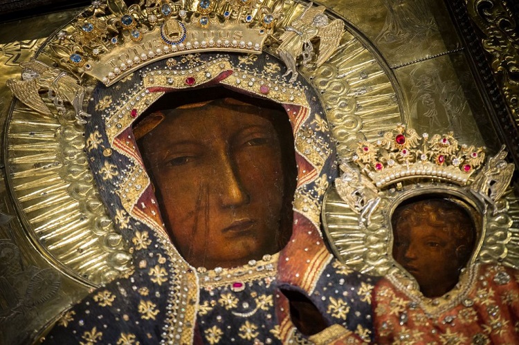 Polonia inicia en Jasna Góra la novena nacional por la paz y la unidad Polonia inicia en Jasna Góra la novena nacional por la paz y la unidad