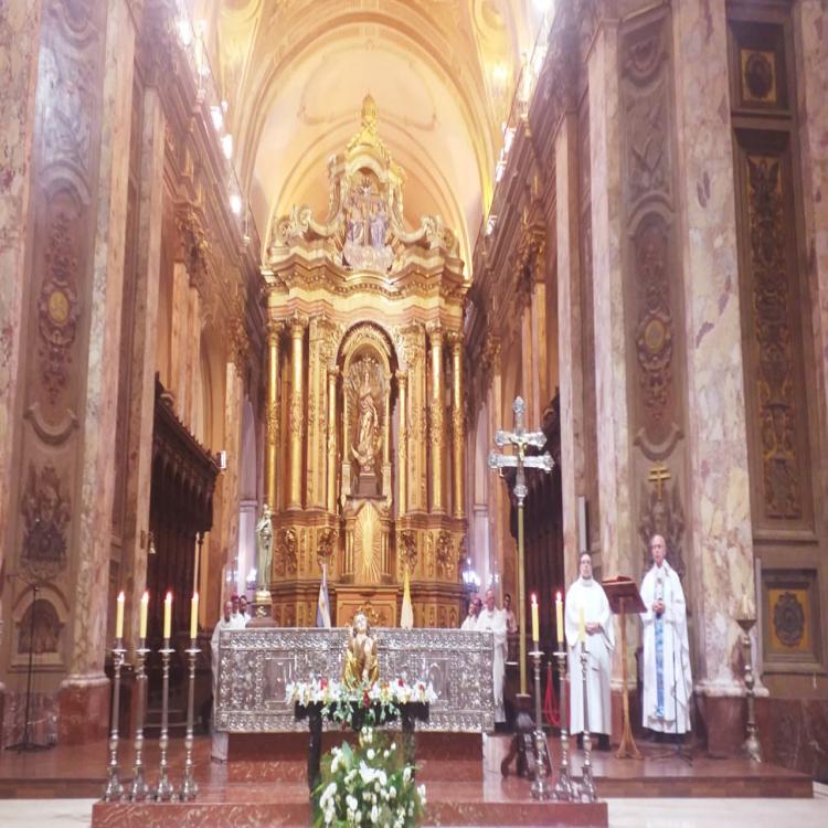 Primera misa del año en la catedral de Buenos Aires