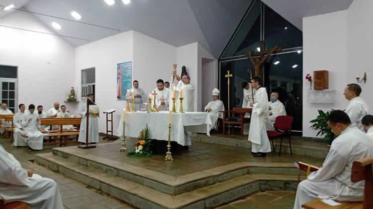 Puerto Iguazú se consagró al Sagrado Corazón de Jesús Puerto Iguazú se consagró al Sagrado Corazón de Jesús