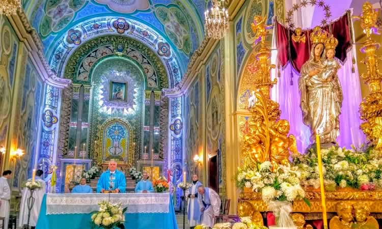 Sampacho le pide a la Virgen de la Consolata salir "mejores" de la pandemia