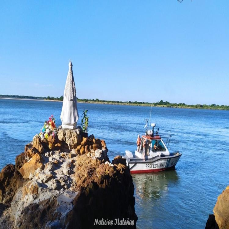 Se entronizó en el Paraná una imagen de Nuestra Señora de Itatí