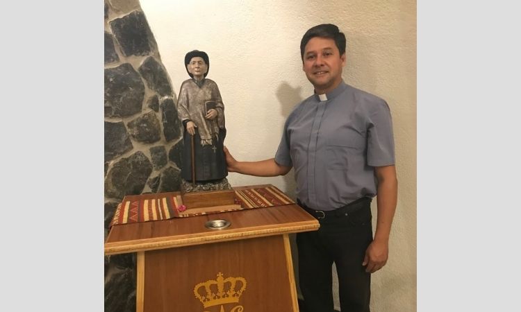 Servir a Dios y buscar el bien de los hermanos, aconsejó Mons. Araya al nuevo diácono Servir a Dios y buscar el bien de los hermanos, aconsejó Mons. Araya al nuevo diácono