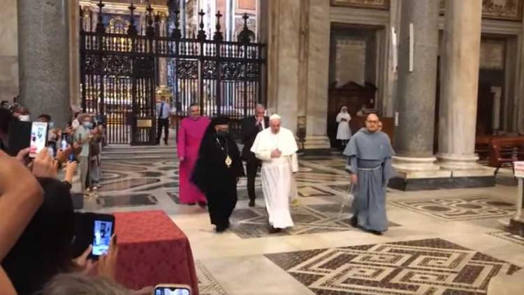 Sorpresiva visita del Papa a la basílica Santa María Mayor