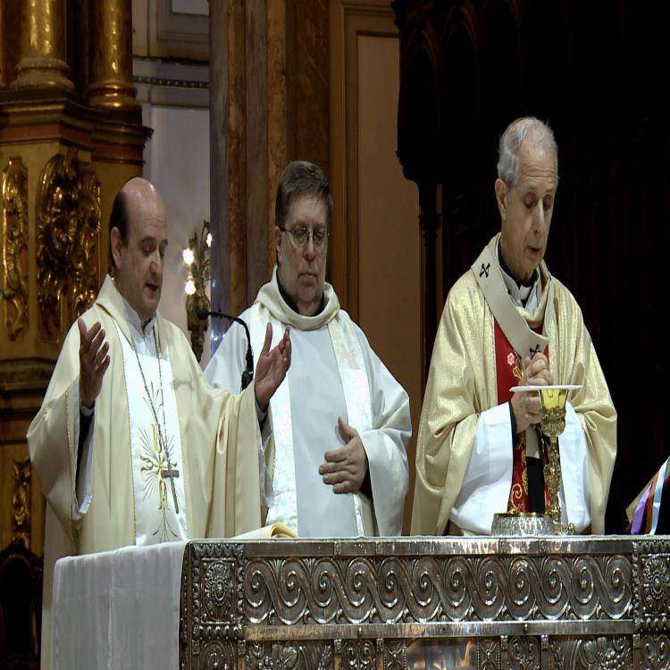 Transmitirán la celebración de la Santísima Trinidad por radio y televisión