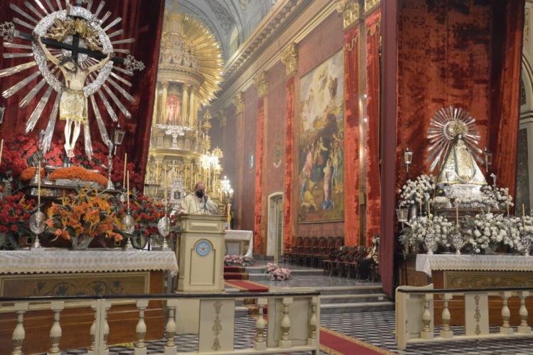 Triduo del Milagro: Mons. Cargnello llamó a transformar el dolor en amor a la Virgen Triduo del Milagro: Mons. Cargnello llamó a transformar el dolor en amor a la Virgen