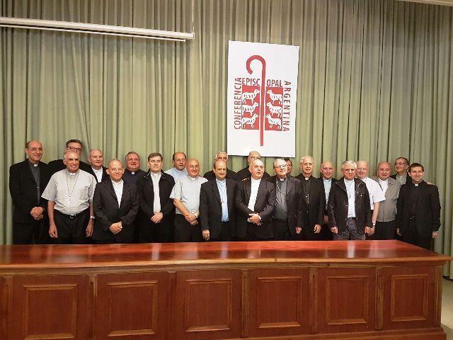 Última reunión del año de la Comisión Permanente de la CEA Última reunión del año de la Comisión Permanente de la CEA