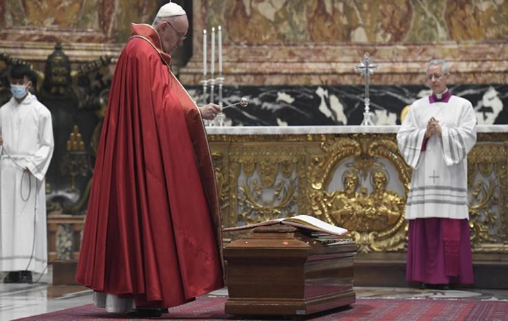 Último adiós al Card. Grocholewski, "peregrino de la fe y en la fe" Último adiós al Card. Grocholewski, "peregrino de la fe y en la fe"