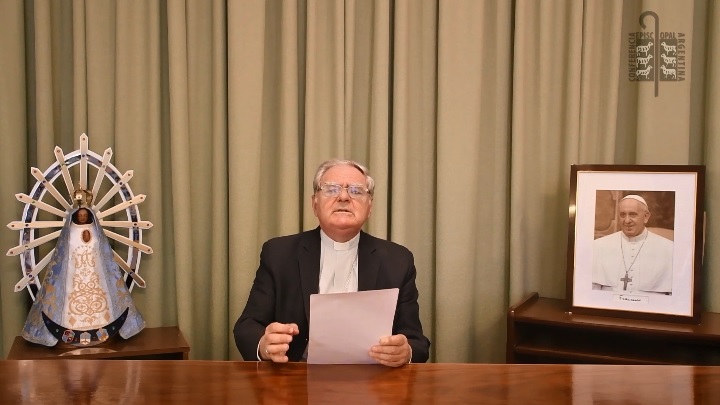 Acompañar al Papa y defender la vida: desafíos de la Iglesia argentina Acompañar al Papa y defender la vida: desafíos de la Iglesia argentina