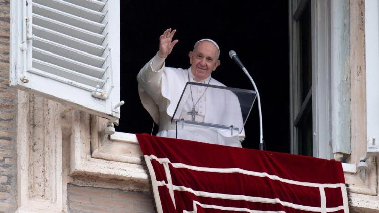 Ángelus: Francisco llamó a amar "superando miedos y prejuicios" Ángelus: Francisco llamó a amar "superando miedos y prejuicios"