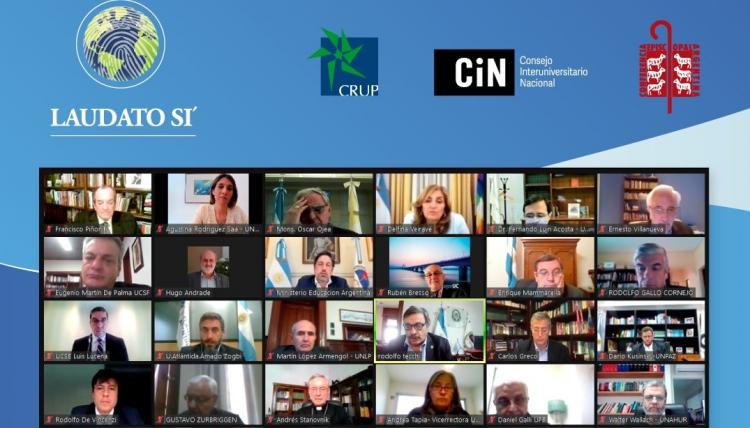 Mons. Ojea: "Existe una profunda raíz humana en la crisis ecológica" Mons. Ojea: "Existe una profunda raíz humana en la crisis ecológica"