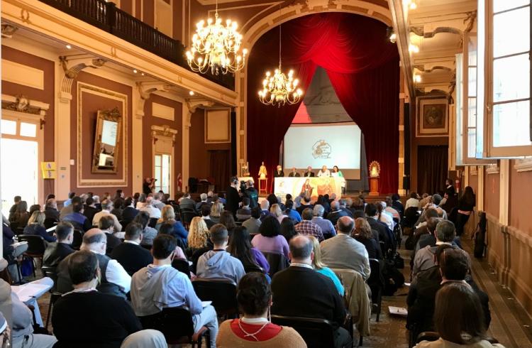 Asamblea Sinodal: La Iglesia porteña en busca de su renovación evangelizadora Asamblea Sinodal: La Iglesia porteña en busca de su renovación evangelizadora