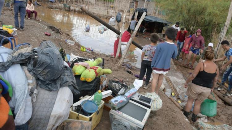 Ayuda de emergencia para asistir a familias del Gran San Juan