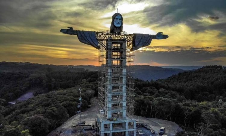 Brasil tendrá un nuevo Cristo gigante, más alto que el de Río de Janeiro Brasil tendrá un nuevo Cristo gigante, más alto que el de Río de Janeiro