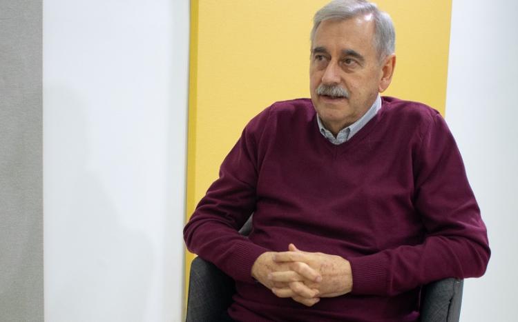 Carlos Mana deja la dirección de la Editorial Ciudad Nueva en la Argentina Carlos Mana deja la dirección de la Editorial Ciudad Nueva en la Argentina