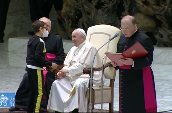 Catequesis del Papa: La verdadera libertad se expresa plenamente en la caridad Catequesis del Papa: La verdadera libertad se expresa plenamente en la caridad