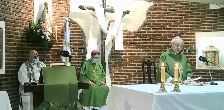 Con gratitud a Dios y a la comunidad, Mons. Ñáñez celebró su 30° aniversario episcopal