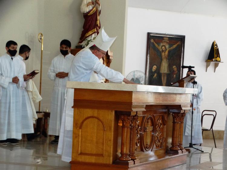 Con solemnes ritos fue dedicada una iglesia salteña Con solemnes ritos fue dedicada una iglesia salteña