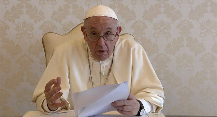 Contra todo fatalismo el Papa alentó a asumir los riesgos e invertir los talentos Contra todo fatalismo el Papa alentó a asumir los riesgos e invertir los talentos
