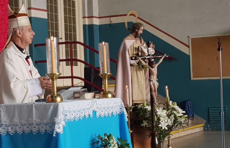 El Card. Poli en los festejos por los 80 años de la iglesia de Nuestra Señora del Buen Consejo El Card. Poli en los festejos por los 80 años de la iglesia de Nuestra Señora del Buen Consejo