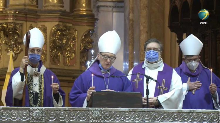 El Card. Poli pide a Dios y a la Virgen por los fallecidos por Covid