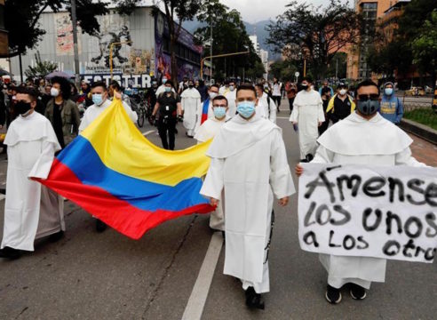 El CELAM se solidariza con la Iglesia y el pueblo colombiano El CELAM se solidariza con la Iglesia y el pueblo colombiano
