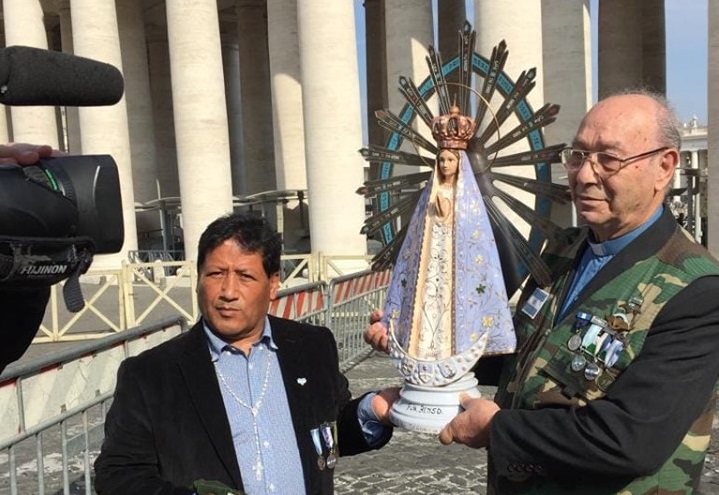 El cura de Malvinas, cumplió 51 años de sacerdote El cura de Malvinas, cumplió 51 años de sacerdote