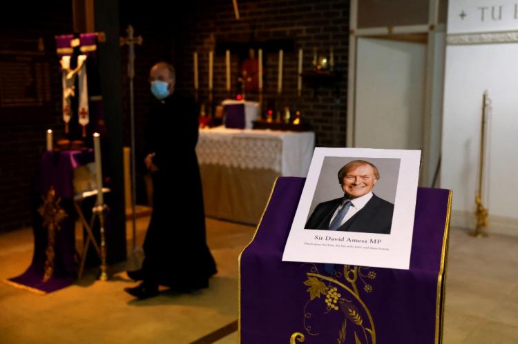 El episcopado inglés expresó tristeza por el asesinato del parlamentario David Amess El episcopado inglés expresó tristeza por el asesinato del parlamentario David Amess