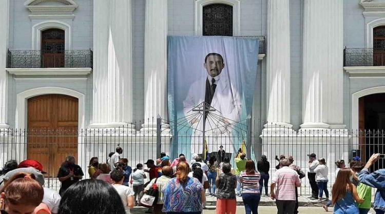El "médico de los pobres venezolanos" será beatificado a fines de abril