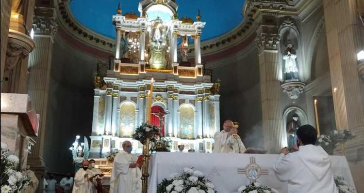 El obispo de Catamarca alienta a afianzar la cultura del agradecimiento El obispo de Catamarca alienta a afianzar la cultura del agradecimiento