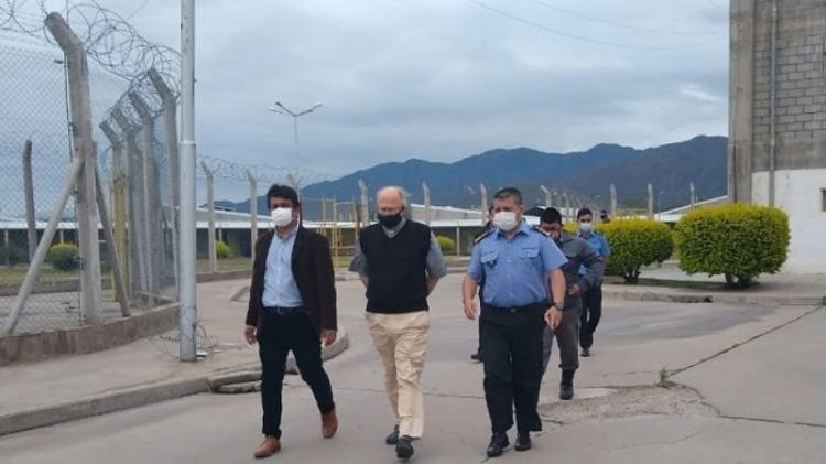 El obispo de Catamarca visitó la unidad penal de varones de Miraflores El obispo de Catamarca visitó la unidad penal de varones de Miraflores