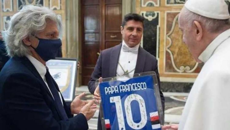 El Papa a jugadores de Sampdoria: "Siempre en equipo" El Papa a jugadores de Sampdoria: "Siempre en equipo"
