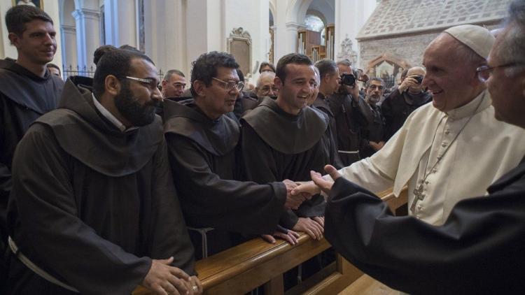 El Papa a los franciscanos: "Enfrenten sus retos venciendo la ansiedad y el miedo" El Papa a los franciscanos: "Enfrenten sus retos venciendo la ansiedad y el miedo"