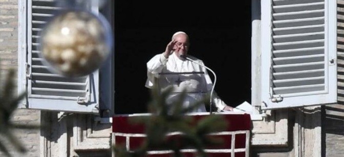 El Papa anima a ser cada día más familia y a preservar la armonía familiar El Papa anima a ser cada día más familia y a preservar la armonía familiar