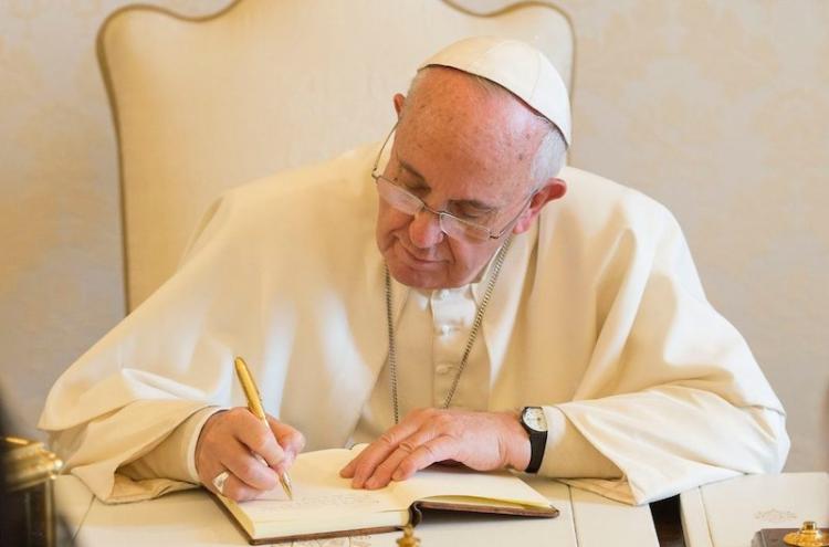 El Papa aprueba las virtudes heroicas de tres nuevos venerables El Papa aprueba las virtudes heroicas de tres nuevos venerables