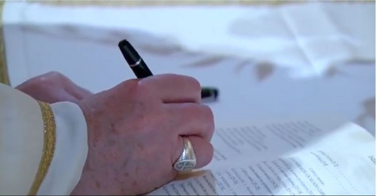 El Papa autoriza decretos para nuevos santos, beatos y venerables El Papa autoriza decretos para nuevos santos, beatos y venerables