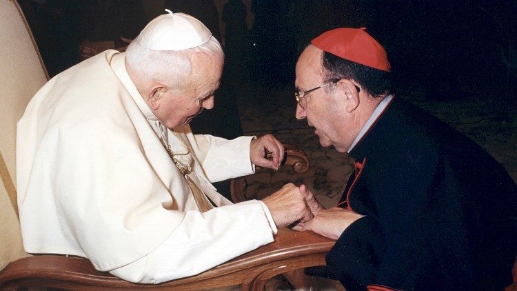 El Papa envió su pésame por el fallecimiento del cardenal Schwery El Papa envió su pésame por el fallecimiento del cardenal Schwery